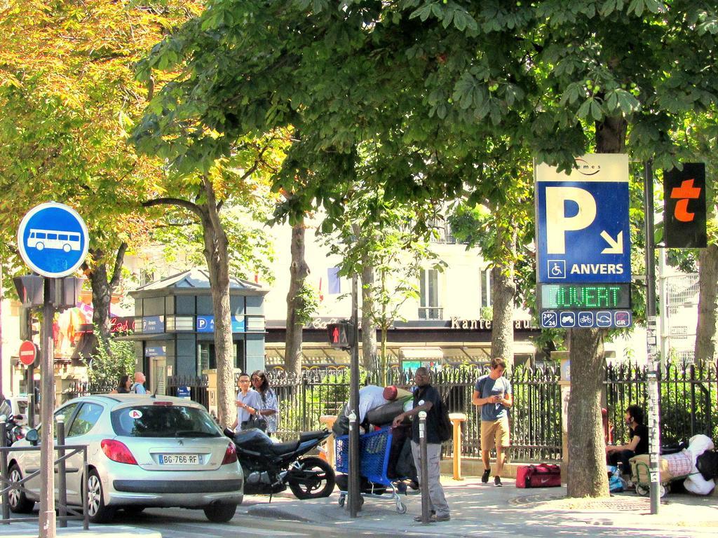 Hotel Du Square D'Anvers Parigi Esterno foto